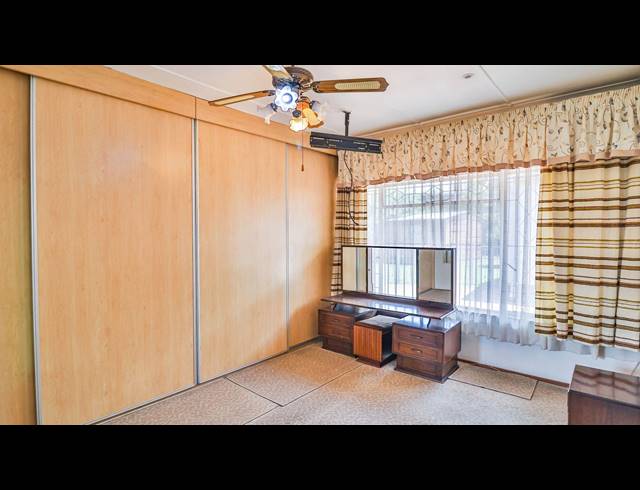 4 BEDROOM HOUSE FOR SALE IN MONDEOR